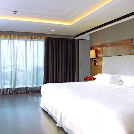 Hyatt Regency Ludhiana Hotel Exterior photo