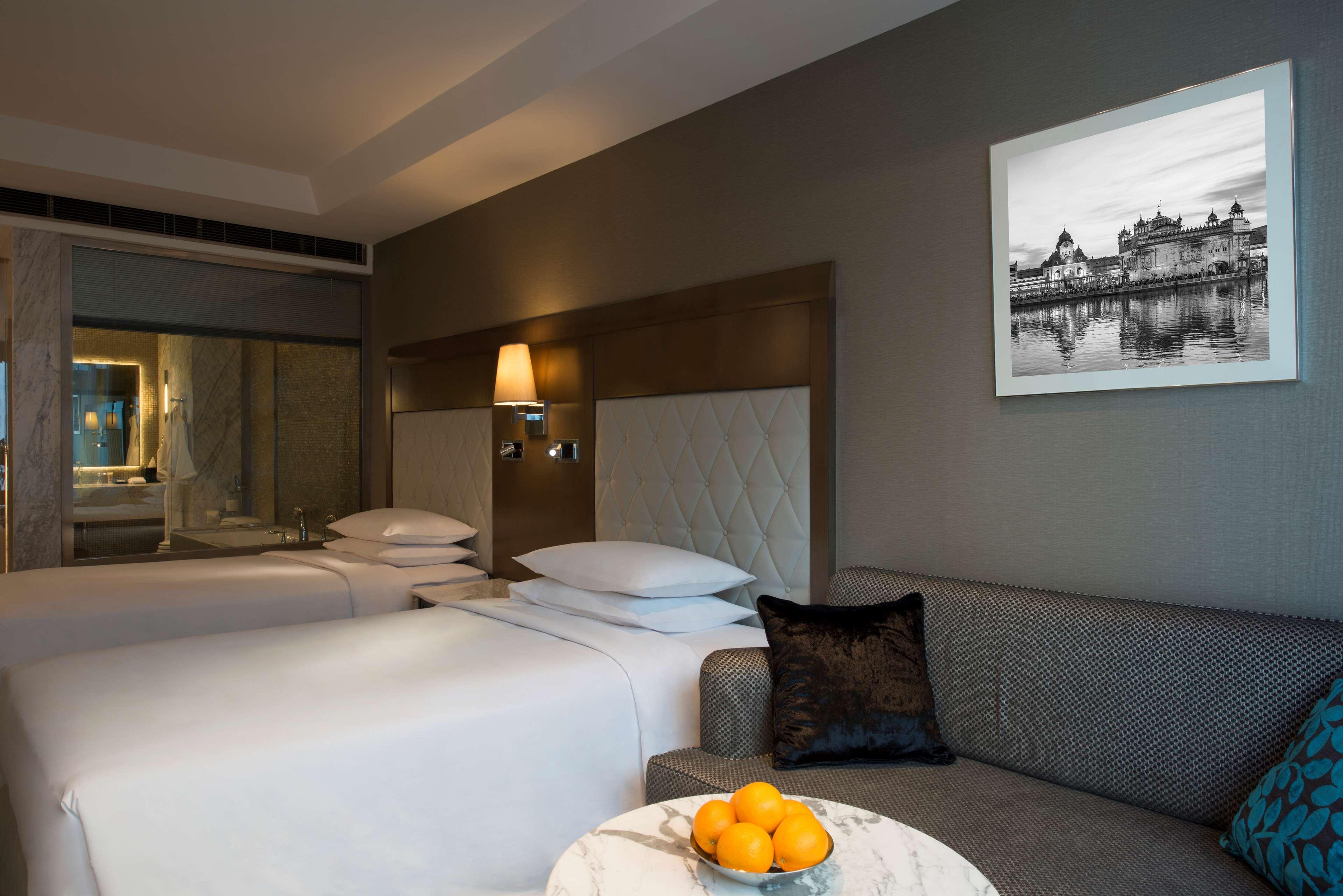Hyatt Regency 5*