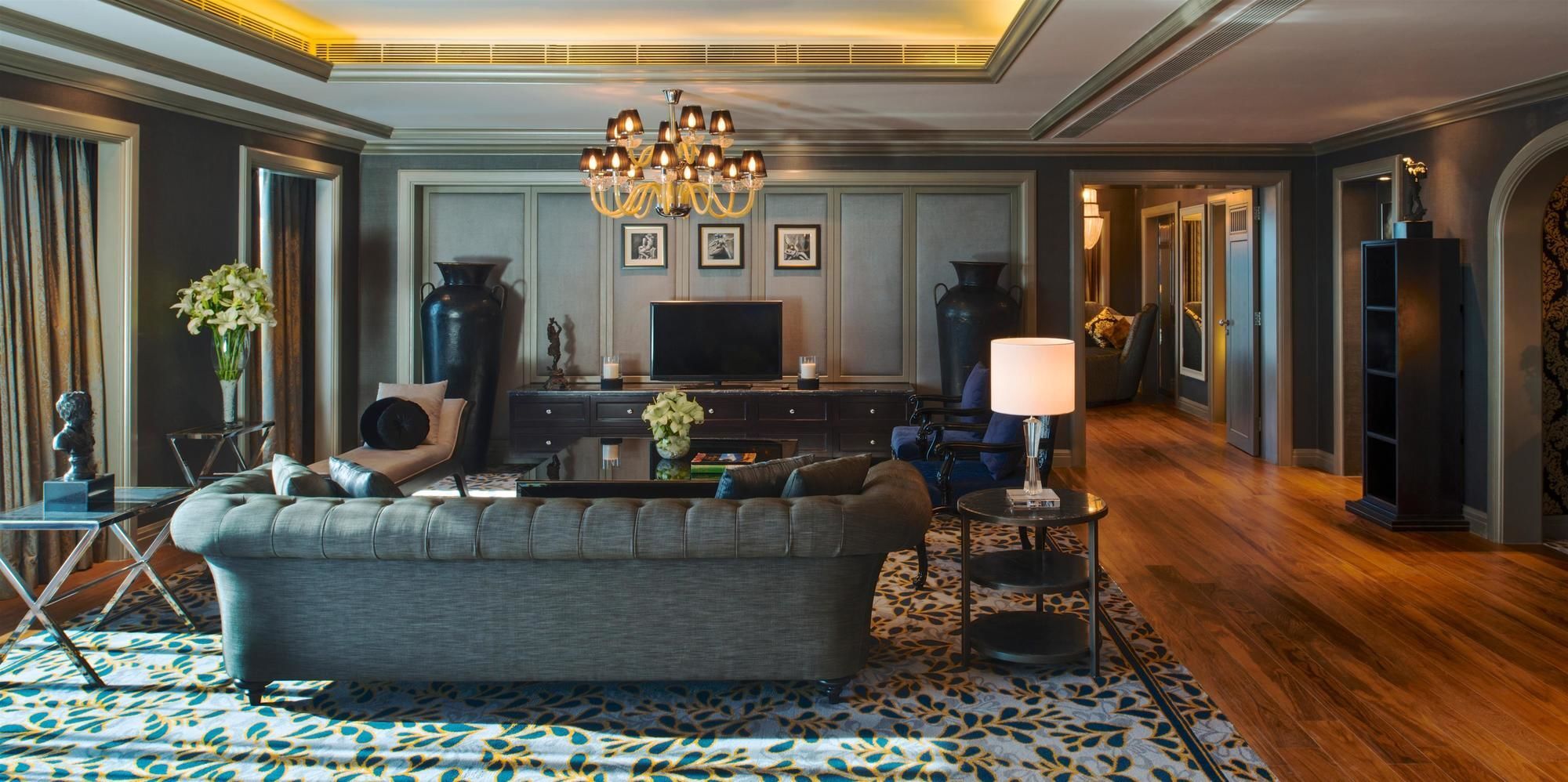 Hyatt Regency 5*